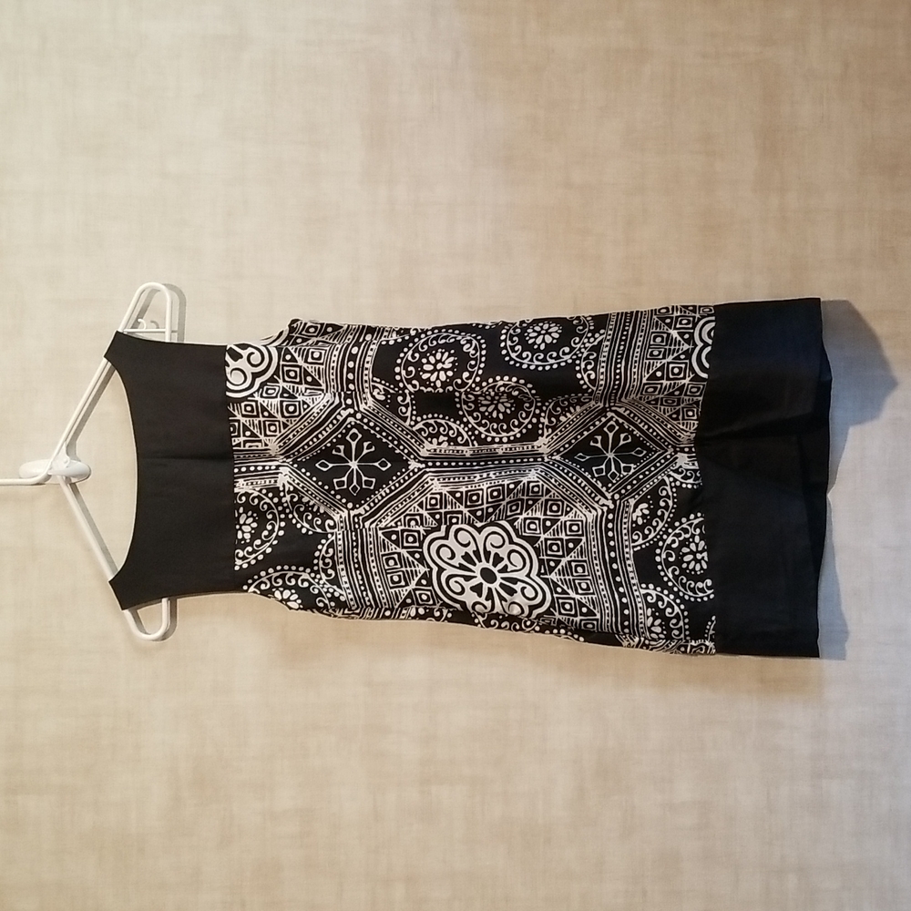 WHITE HOUSE BLACK MARKET Dress - Picture 6 of 6